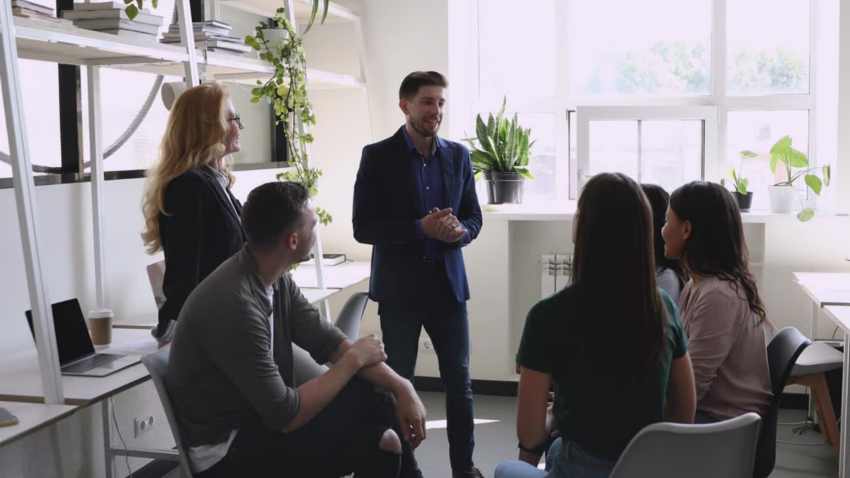 A practical introduction to fractional leadership for Canadian business leaders